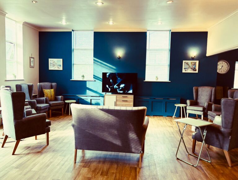 Holly Park Care Home (12)